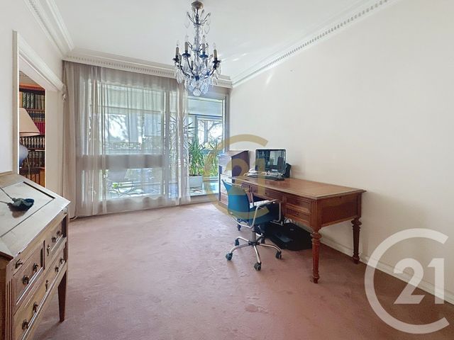 Appartement F4 &agrave; vendre - 5 pi&egrave;ces - 128,69 m2 - Le Chesnay - 78 - ILE-DE-FRANCE