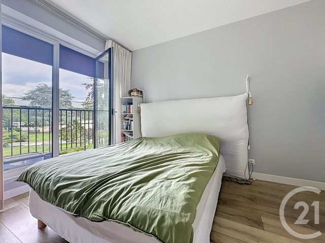 Appartement F3 &agrave; vendre - 3 pi&egrave;ces - 64,86 m2 - Le Chesnay - 78 - ILE-DE-FRANCE