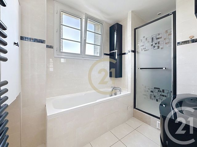 Appartement F4 &agrave; vendre - 4 pi&egrave;ces - 83,19 m2 - Le Chesnay - 78 - ILE-DE-FRANCE
