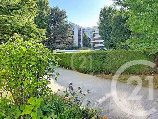 Appartement F4 &agrave; vendre - 4 pi&egrave;ces - 87,79 m2 - Le Chesnay - 78 - ILE-DE-FRANCE