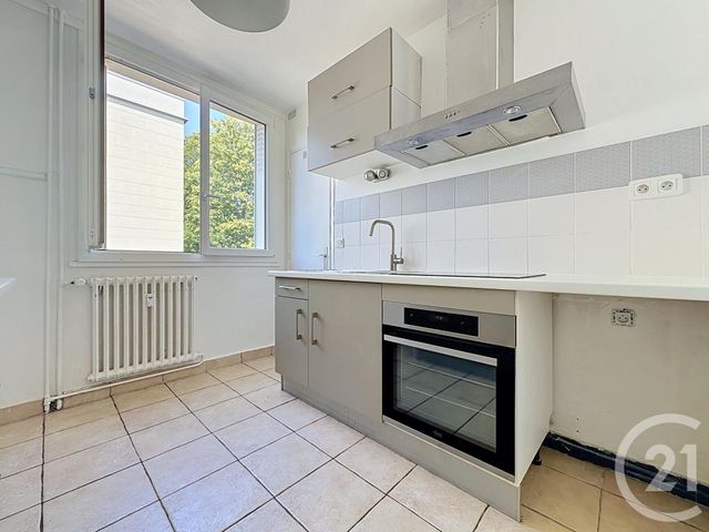 Appartement F4 &agrave; vendre - 4 pi&egrave;ces - 90,88 m2 - Versailles - 78 - ILE-DE-FRANCE