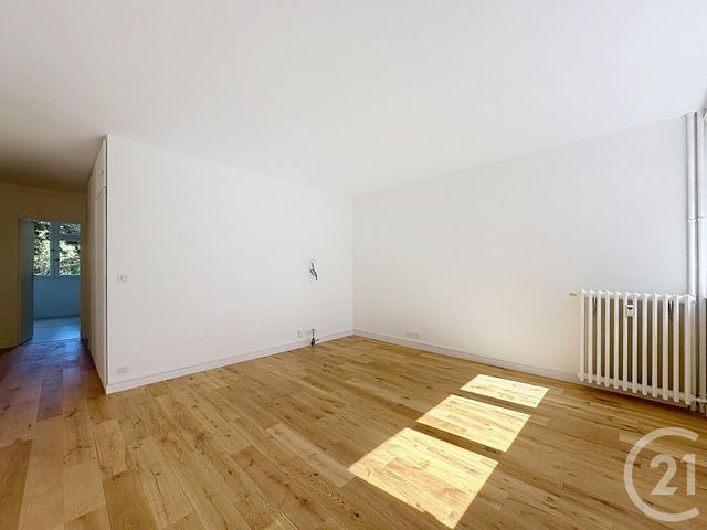 Appartement F3 &agrave; louer - 3 pi&egrave;ces - 61,17 m2 - Le Pecq - 78 - ILE-DE-FRANCE