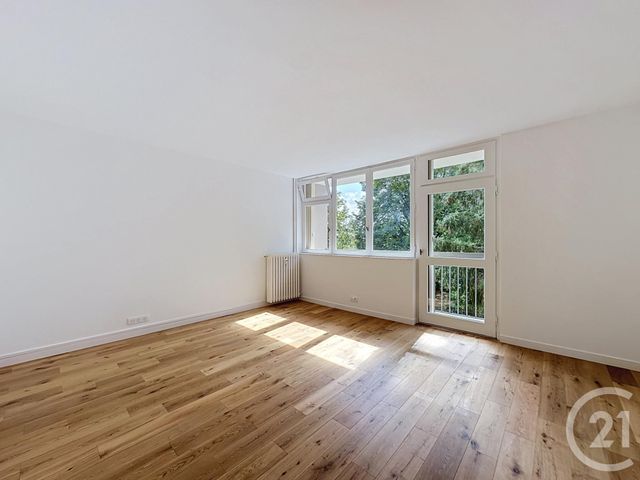 Appartement F3 &agrave; louer - 3 pi&egrave;ces - 61,17 m2 - Le Pecq - 78 - ILE-DE-FRANCE