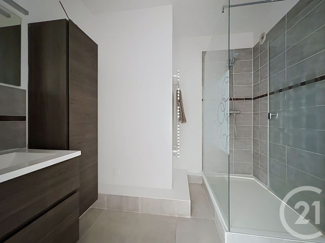 Appartement F5 &agrave; vendre - 5 pi&egrave;ces - 111,01 m2 - Le Chesnay - 78 - ILE-DE-FRANCE