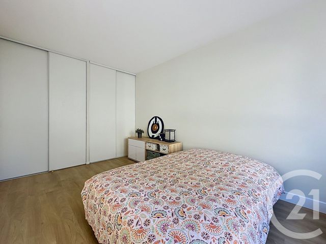 Appartement F5 &agrave; vendre - 5 pi&egrave;ces - 111,01 m2 - Le Chesnay - 78 - ILE-DE-FRANCE