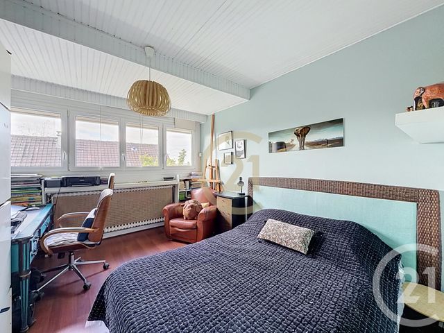 Maison &agrave; vendre - 5 pi&egrave;ces - 162,11 m2 - Le Chesnay - 78 - ILE-DE-FRANCE