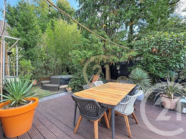 Maison &agrave; vendre - 5 pi&egrave;ces - 162,11 m2 - Le Chesnay - 78 - ILE-DE-FRANCE