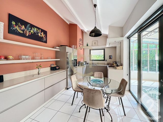 Maison à vendre - 8 pièces - 211,81 m2 - Uzes - 30 - LANGUEDOC-ROUSSILLON