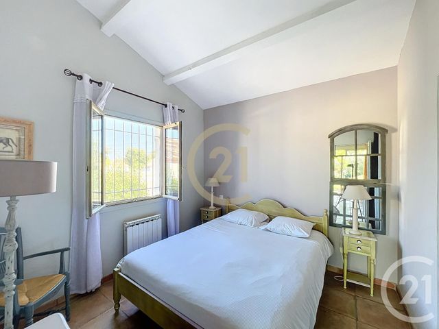 Maison à vendre - 8 pièces - 211,81 m2 - Uzes - 30 - LANGUEDOC-ROUSSILLON