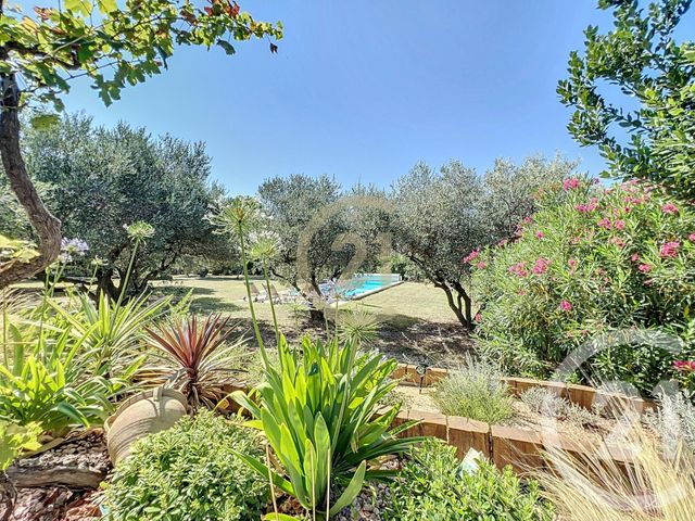 Maison à vendre - 8 pièces - 211,81 m2 - Uzes - 30 - LANGUEDOC-ROUSSILLON