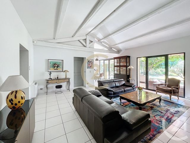 Maison à vendre - 8 pièces - 211,81 m2 - Uzes - 30 - LANGUEDOC-ROUSSILLON
