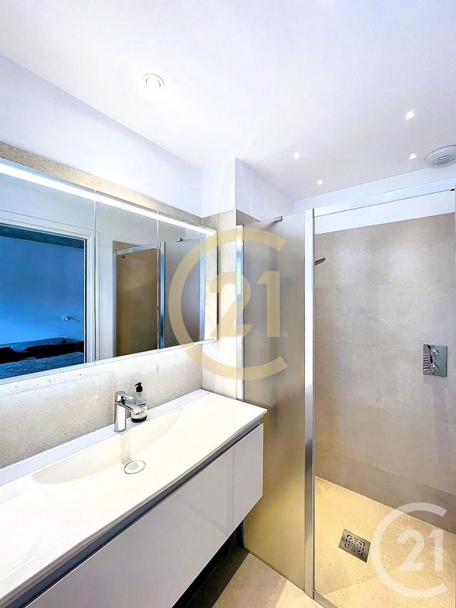 Maison à vendre - 4 pièces - 120 m2 - Uzes - 30 - LANGUEDOC-ROUSSILLON