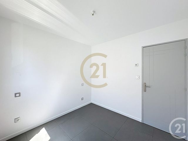 Maison à vendre - 7 pièces - 216,38 m2 - Aramon - 30 - LANGUEDOC-ROUSSILLON