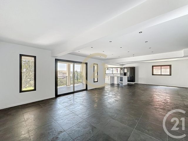 Maison à vendre - 7 pièces - 216,38 m2 - Aramon - 30 - LANGUEDOC-ROUSSILLON