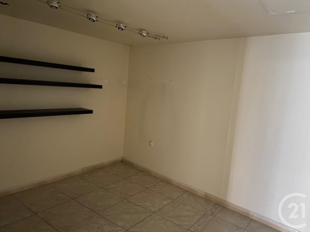 Local commercial à louer - 50.0 m2 - 30 - Gard