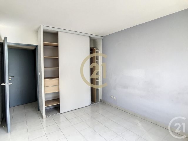 Appartement F2 &agrave; louer - 2 pi&egrave;ces - 48,63 m2 - Les Angles - 30 - LANGUEDOC-ROUSSILLON