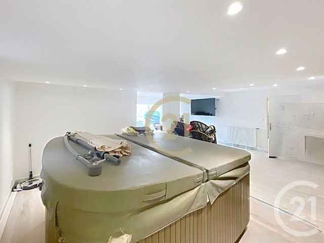 Maison à vendre - 4 pièces - 255 m2 - Ledenon - 30 - LANGUEDOC-ROUSSILLON