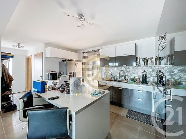 Maison à vendre - 4 pièces - 255 m2 - Ledenon - 30 - LANGUEDOC-ROUSSILLON