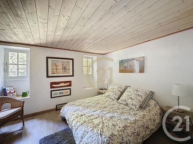 Maison à vendre - 12 pièces - 221,48 m2 - Uzes - 30 - LANGUEDOC-ROUSSILLON