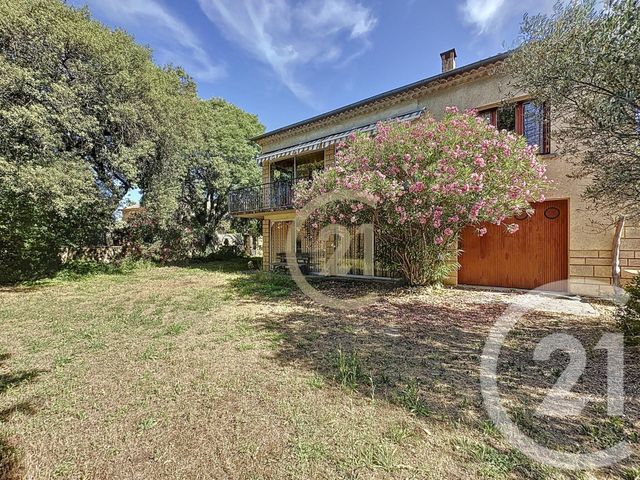 Maison à vendre - 5 pièces - 81,94 m2 - Uzes - 30 - LANGUEDOC-ROUSSILLON