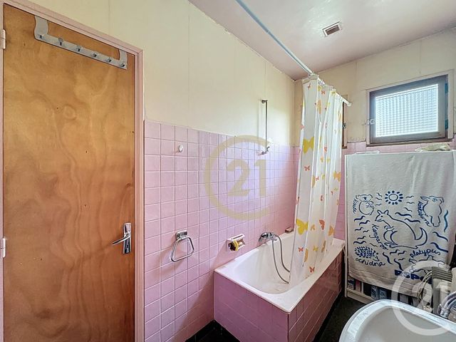 Maison à vendre - 5 pièces - 81,94 m2 - Uzes - 30 - LANGUEDOC-ROUSSILLON