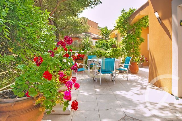 Maison &agrave; vendre - 7 pi&egrave;ces - 285,44 m2 - Beaucaire - 30 - LANGUEDOC-ROUSSILLON