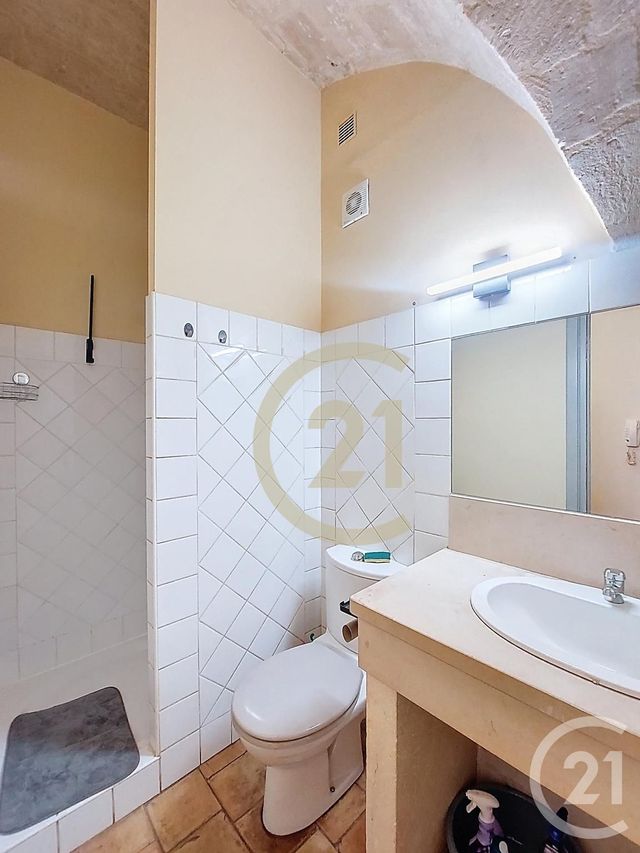 Appartement Studio à louer - 1 pièce - 26,27 m2 - Uzes - 30 - LANGUEDOC-ROUSSILLON