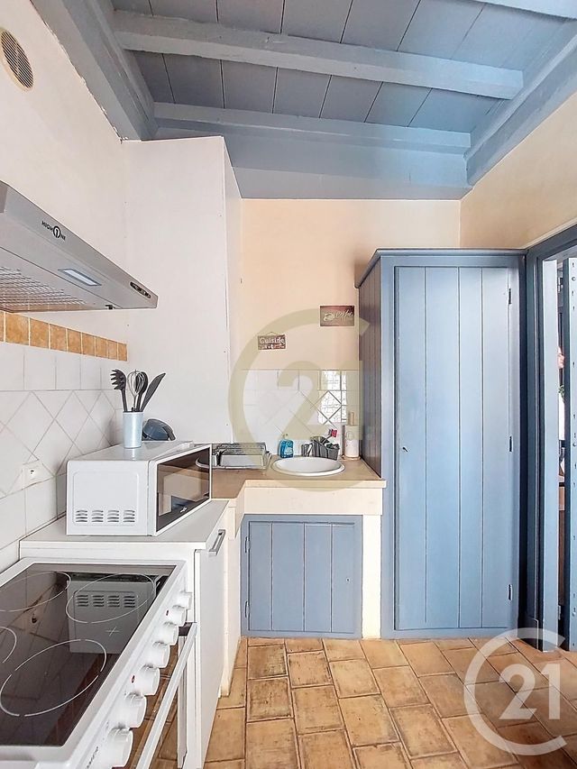 Appartement à louer - 4 pièces - 65,39 m2 - Uzes - 30 - LANGUEDOC-ROUSSILLON