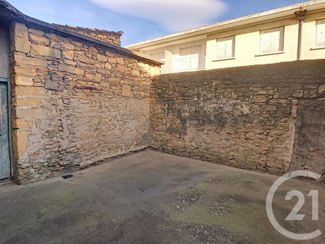 Appartement F3 à louer - 3 pièces - 63,20 m2 - Remoulins - 30 - LANGUEDOC-ROUSSILLON