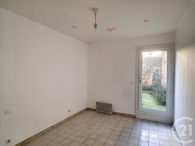 Appartement F3 à louer - 3 pièces - 63,20 m2 - Remoulins - 30 - LANGUEDOC-ROUSSILLON