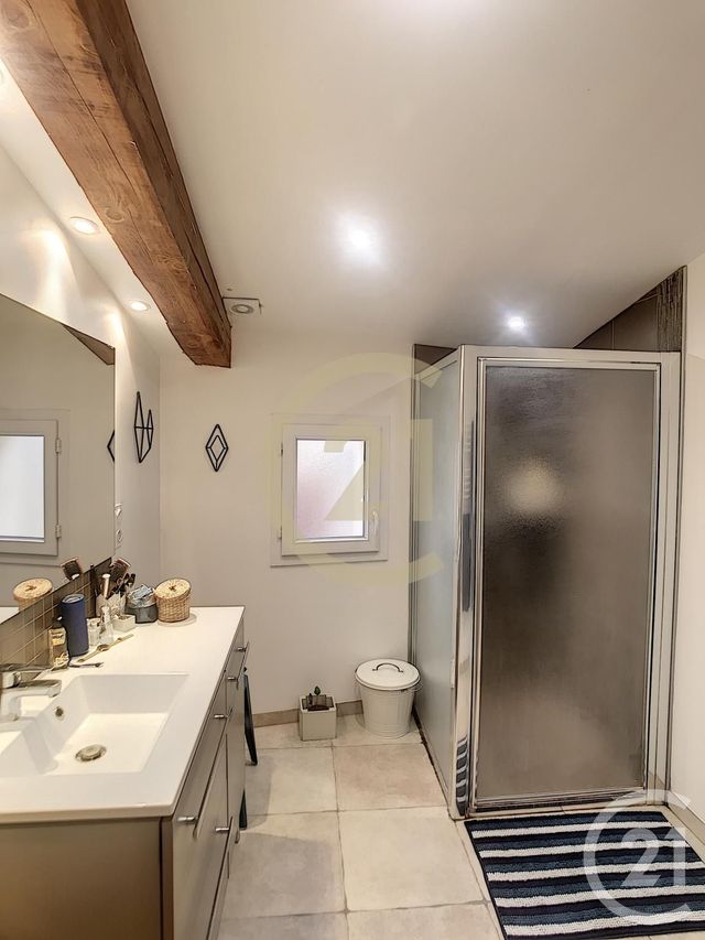 Maison à louer - 4 pièces - 94,21 m2 - Vers Pont Du Gard - 30 - LANGUEDOC-ROUSSILLON