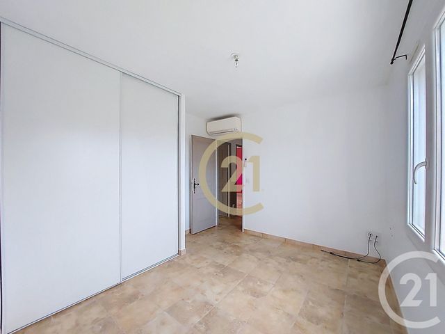 Maison &agrave; louer - 5 pi&egrave;ces - 124,39 m2 - Meynes - 30 - LANGUEDOC-ROUSSILLON