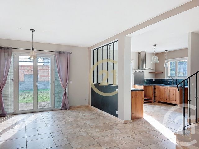 Maison &agrave; louer - 5 pi&egrave;ces - 124,39 m2 - Meynes - 30 - LANGUEDOC-ROUSSILLON