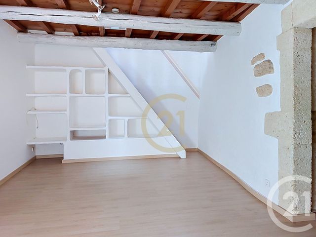 Appartement F3 &agrave; louer - 3 pi&egrave;ces - 63,39 m2 - Remoulins - 30 - LANGUEDOC-ROUSSILLON