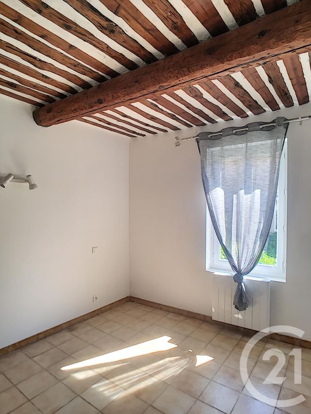 Appartement F3 &agrave; louer - 3 pi&egrave;ces - 63,39 m2 - Remoulins - 30 - LANGUEDOC-ROUSSILLON