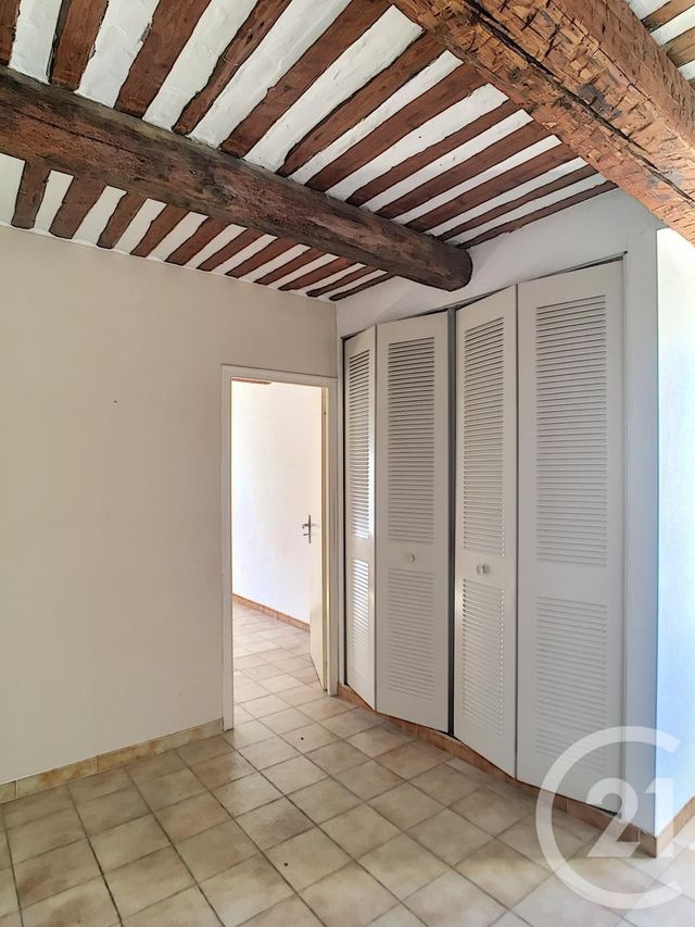 Appartement F3 &agrave; louer - 3 pi&egrave;ces - 63,39 m2 - Remoulins - 30 - LANGUEDOC-ROUSSILLON