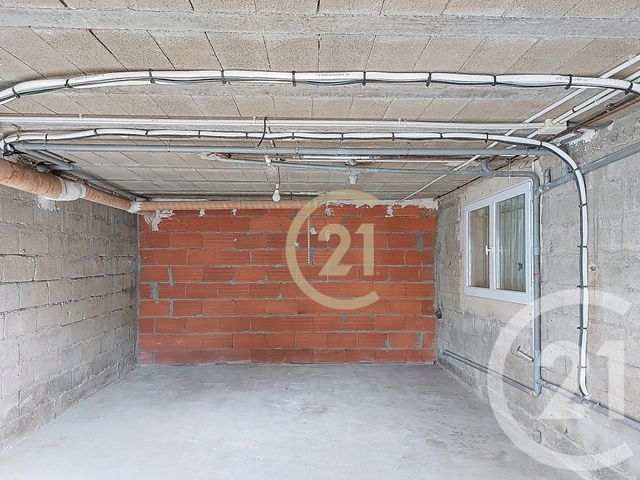 Maison &agrave; louer - 4 pi&egrave;ces - 96,80 m2 - Arpaillargues Et Aureillac - 30 - LANGUEDOC-ROUSSILLON