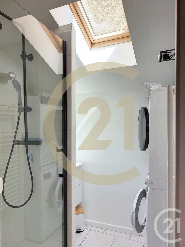 Appartement F3 &agrave; louer - 3 pi&egrave;ces - 52,34 m2 - Remoulins - 30 - LANGUEDOC-ROUSSILLON