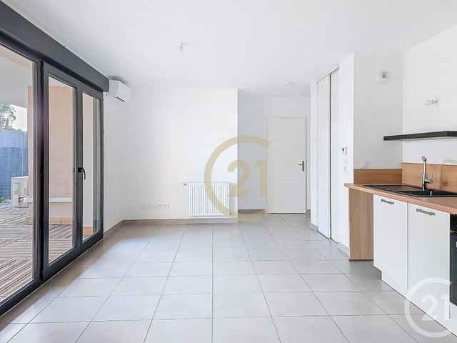 Appartement F2 &agrave; louer - 2 pi&egrave;ces - 46,51 m2 - Les Angles - 30 - LANGUEDOC-ROUSSILLON