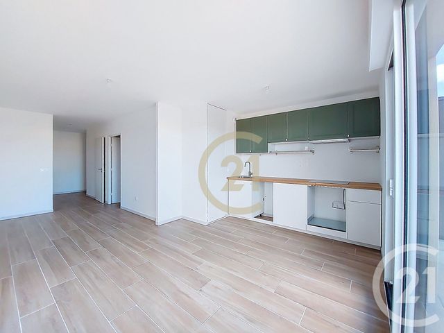 Appartement F2 &agrave; louer - 2 pi&egrave;ces - 48,88 m2 - Uzes - 30 - LANGUEDOC-ROUSSILLON