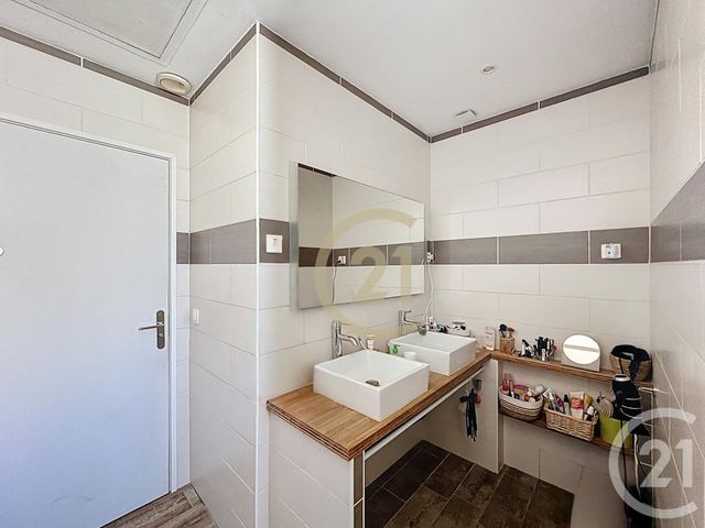 Maison &agrave; vendre - 5 pi&egrave;ces - 100 m2 - Remoulins - 30 - LANGUEDOC-ROUSSILLON