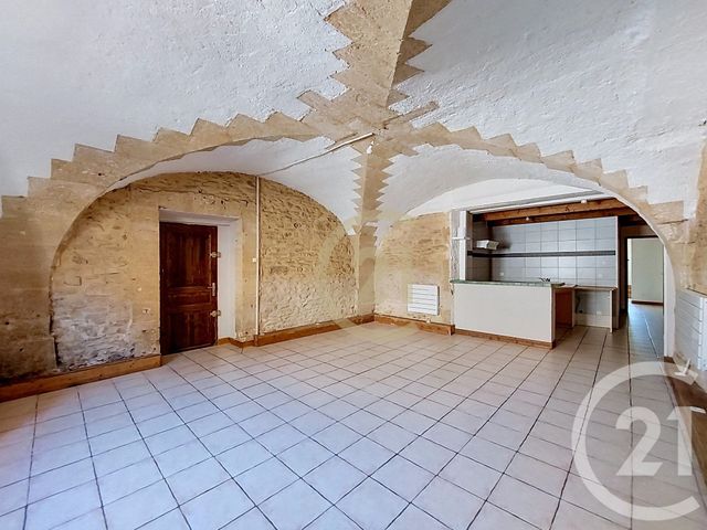 Appartement F2 &agrave; louer - 2 pi&egrave;ces - 64,22 m2 - Remoulins - 30 - LANGUEDOC-ROUSSILLON