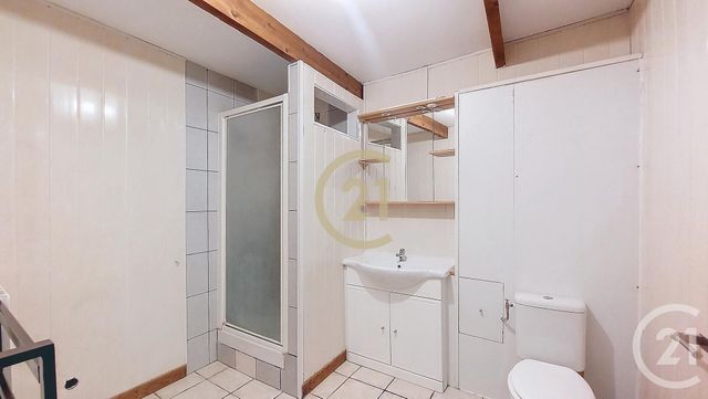Appartement F2 &agrave; louer - 2 pi&egrave;ces - 64,22 m2 - Remoulins - 30 - LANGUEDOC-ROUSSILLON