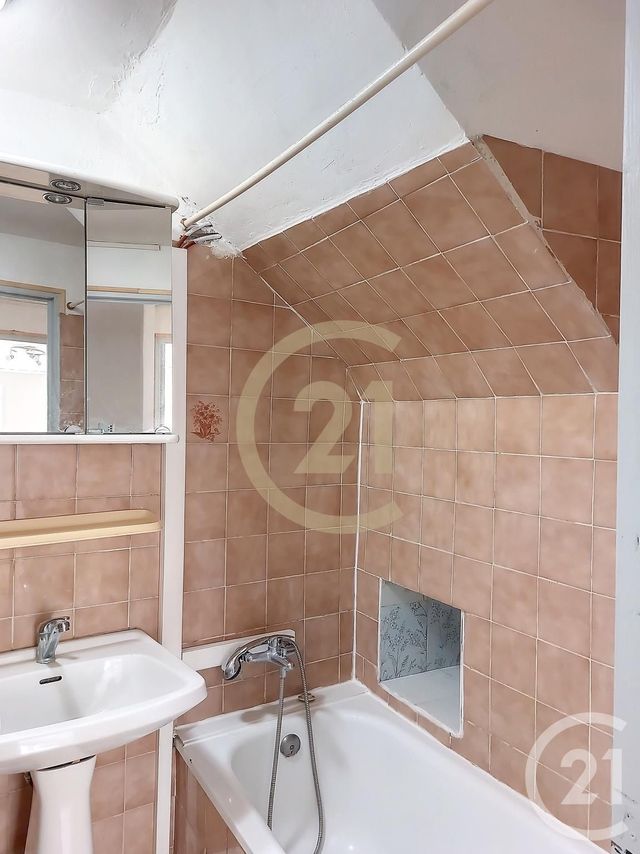 Maison &agrave; louer - 3 pi&egrave;ces - 42,83 m2 - Fournes - 30 - LANGUEDOC-ROUSSILLON