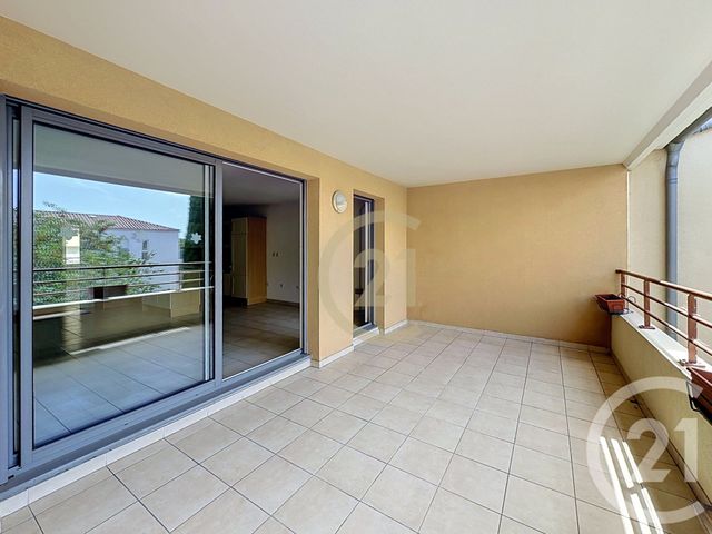 Appartement F3 &agrave; vendre - 3 pi&egrave;ces - 70 m2 - Uzes - 30 - LANGUEDOC-ROUSSILLON