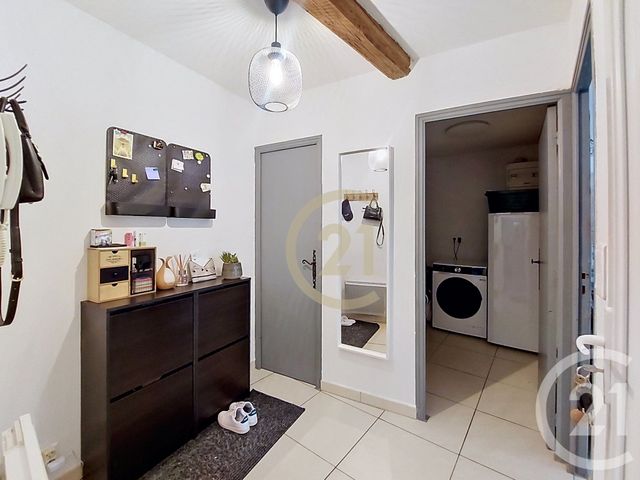 Appartement F3 &agrave; louer - 3 pi&egrave;ces - 76,41 m2 - Domazan - 30 - LANGUEDOC-ROUSSILLON