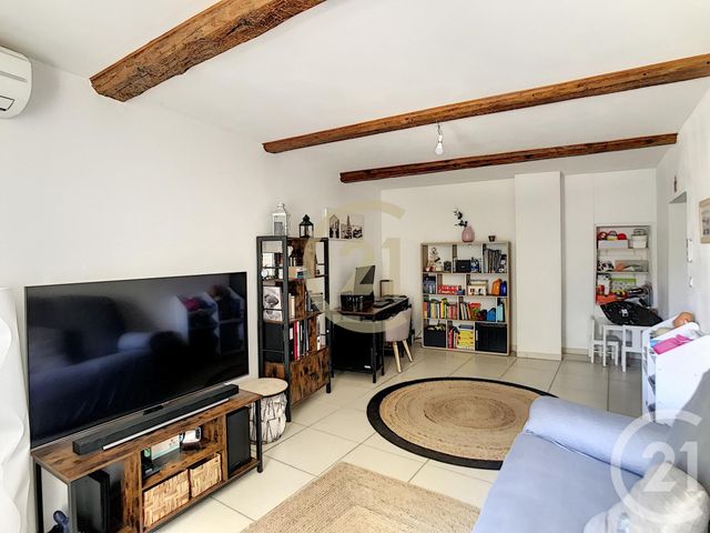 Appartement F3 &agrave; louer - 3 pi&egrave;ces - 76,41 m2 - Domazan - 30 - LANGUEDOC-ROUSSILLON