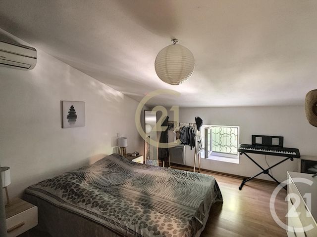Appartement F3 &agrave; louer - 3 pi&egrave;ces - 76,41 m2 - Domazan - 30 - LANGUEDOC-ROUSSILLON