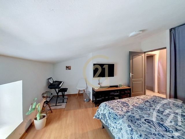 Appartement F3 &agrave; louer - 3 pi&egrave;ces - 76,41 m2 - Domazan - 30 - LANGUEDOC-ROUSSILLON