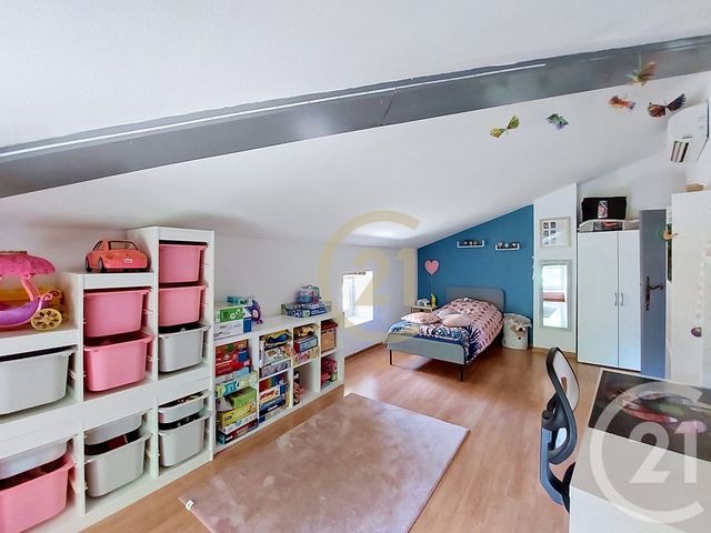 Appartement F3 &agrave; louer - 3 pi&egrave;ces - 76,41 m2 - Domazan - 30 - LANGUEDOC-ROUSSILLON
